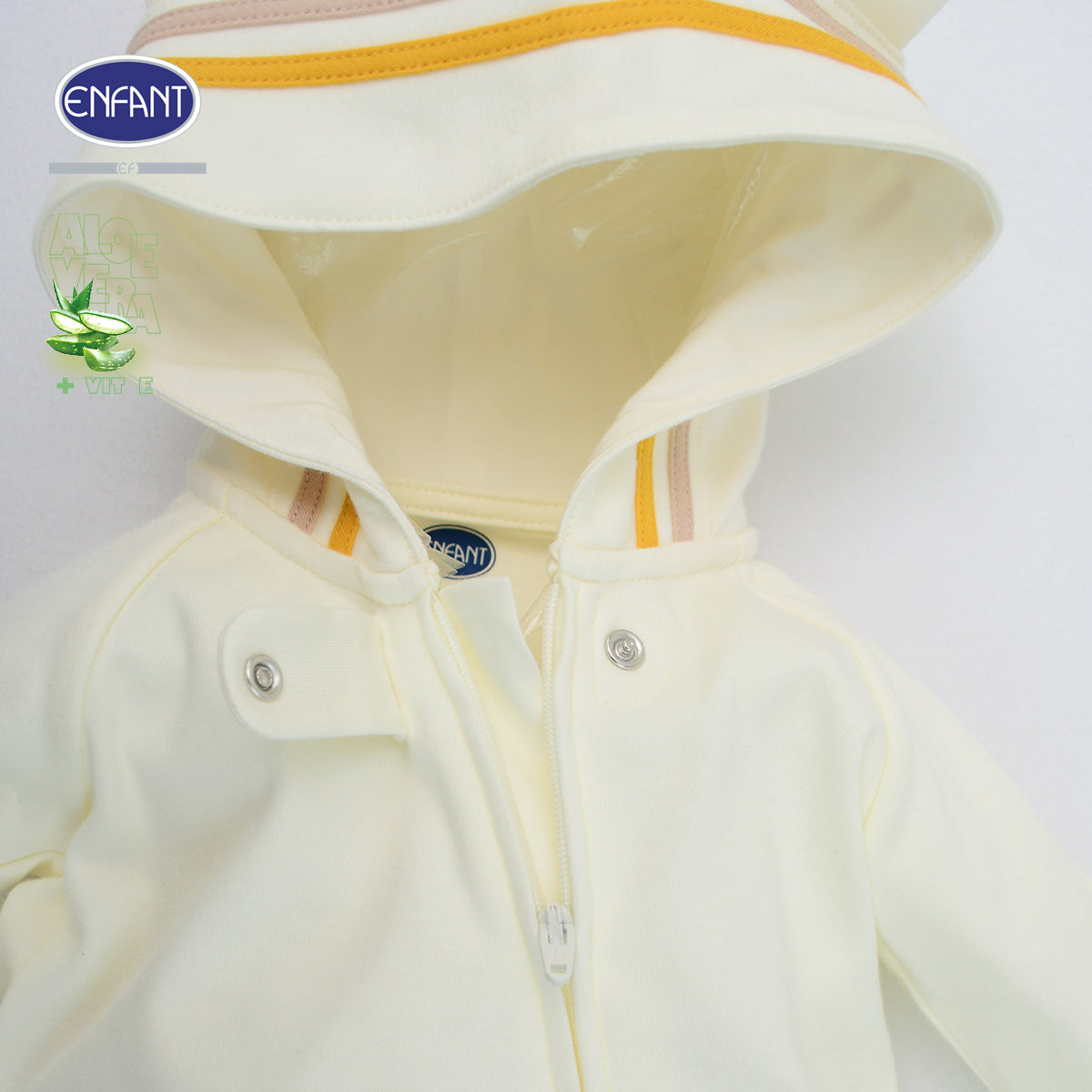 ENFANT ชุดหมีเด็กแขนยาว ขายาว มีฮู้ด ซิปหน้า Aloe Vera + Vitamin E รุ่น  สีครีม  EB8JQ9